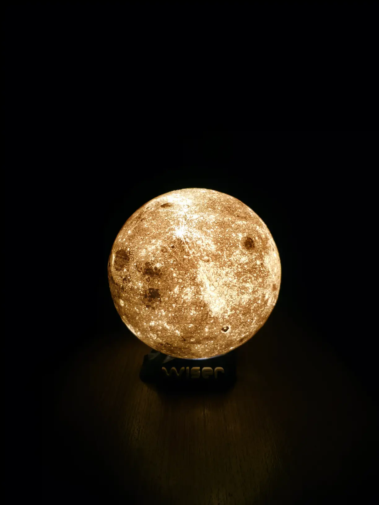 Светеща Луна с персонализирана стойка - Image 3